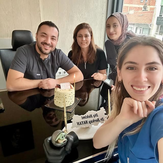 #22kasımdişhekimlerigünü ❤️ @buseeaky0ll @kypnr.merve @memnunedrn_ #dental #dentistryworld #dentalclinic #dentistrylife...